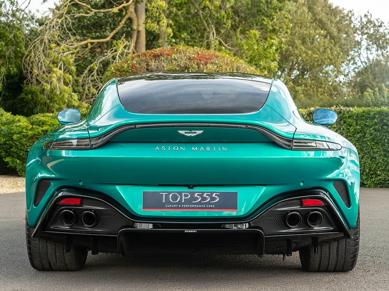 Aston Martin Vantage V8 - Large 4