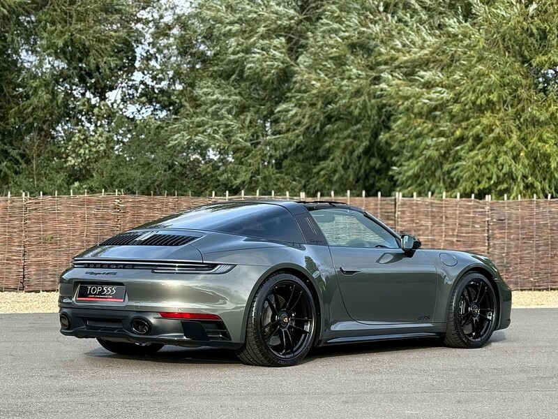 Porsche 992 Targa 4 GTS - Large 10