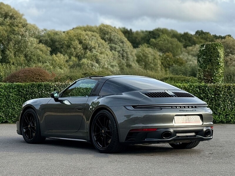 Porsche 992 Targa 4 GTS - Large 12