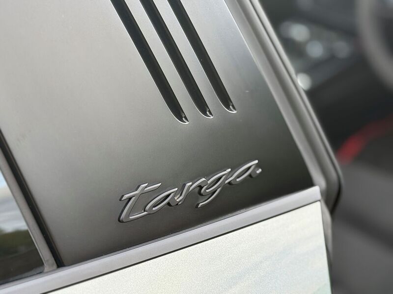Porsche 992 Targa 4 GTS - Large 8