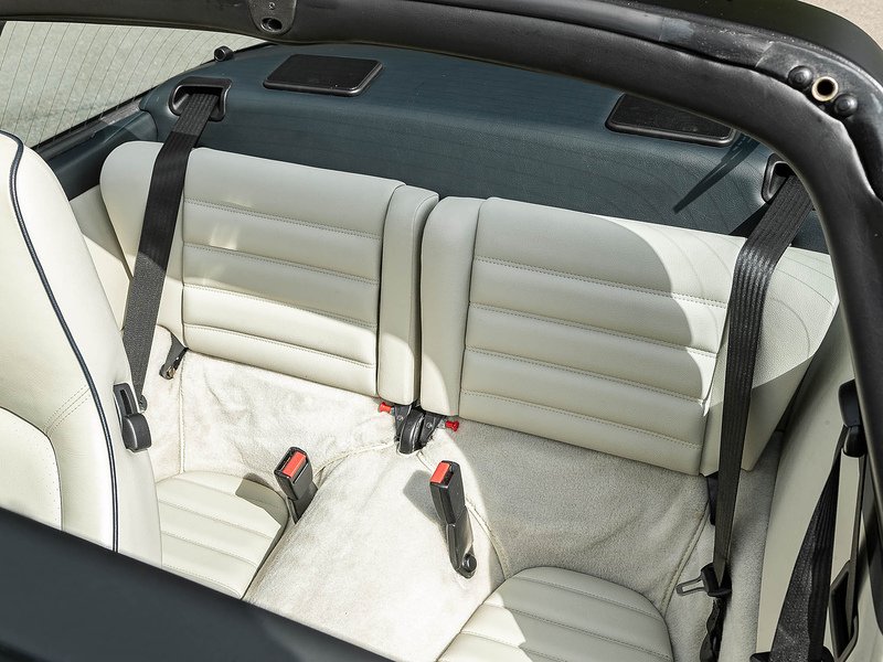 Porsche 911 (964) Carrera 4 Targa  - U5729