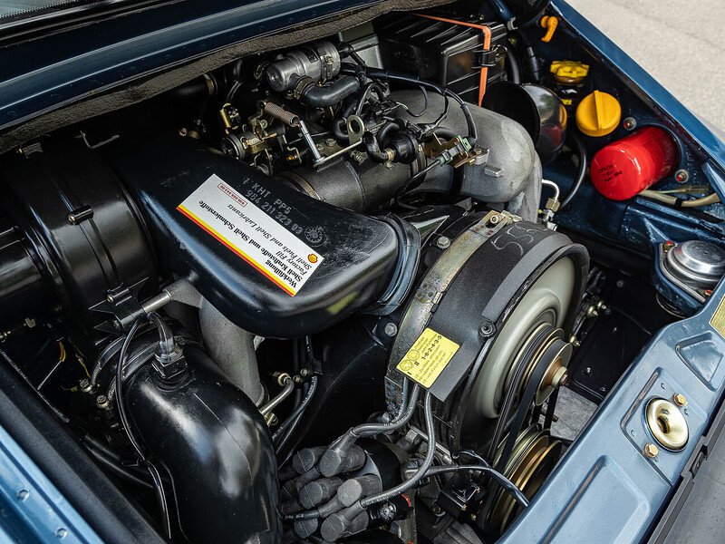 Porsche 911 (964) Carrera 4 Targa  - U5729