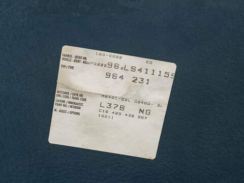 Porsche 911 (964) Carrera 4 Targa  - U5729