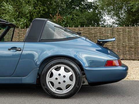 Porsche 911 (964) Carrera 4 Targa  - U5729
