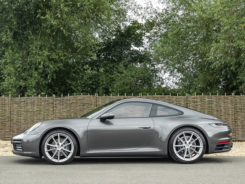 Porsche 911 (992.1) Carrera  - U5734