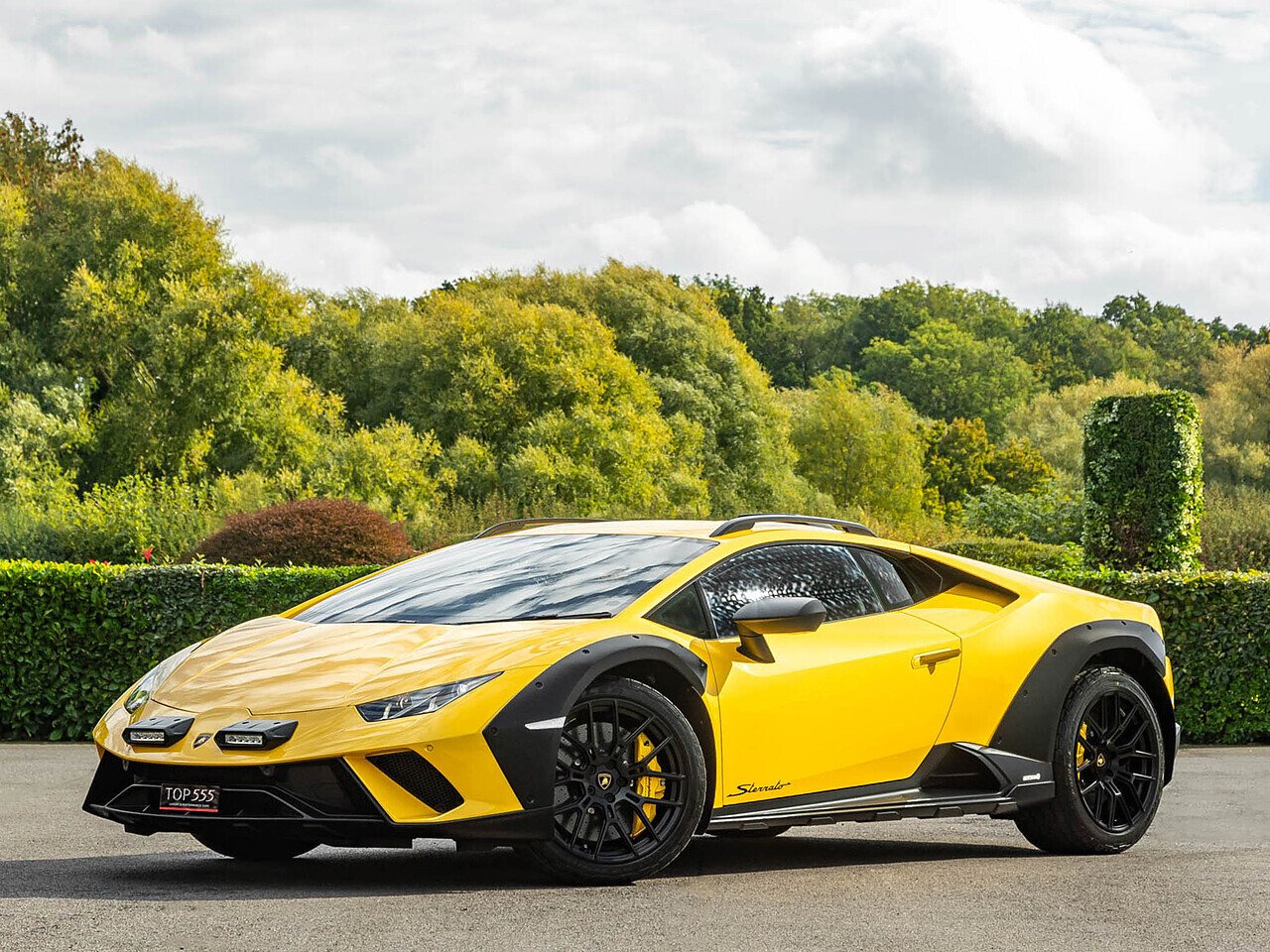 Used 2024 Lamborghini Huracan Sterrato LP610-4 For Sale (U5737