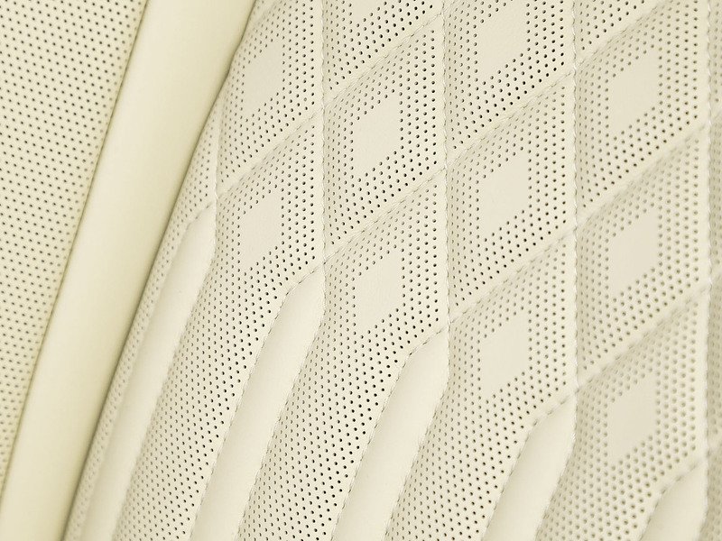 Range Rover Autobiography D350 LWB - Redefined By OVERFINCH  - U5743