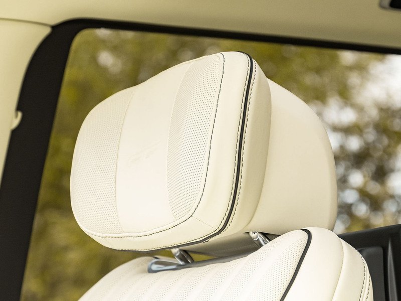 Range Rover Autobiography D350 LWB - Redefined By OVERFINCH  - U5743