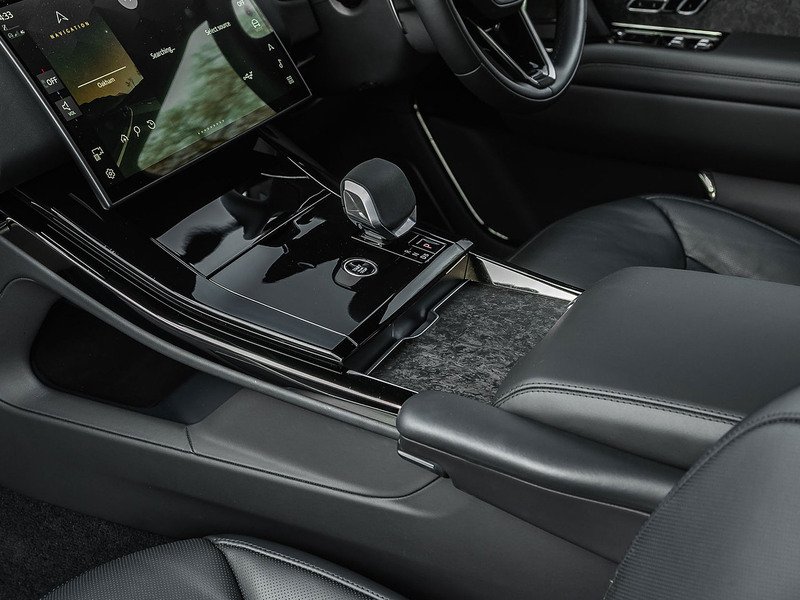 Range Rover Sport P550e Autobiography  - U5758