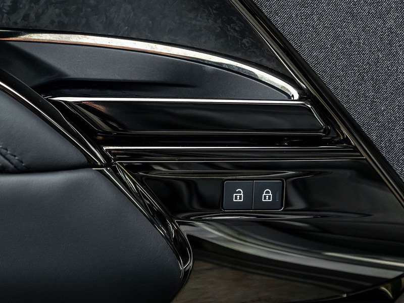 Range Rover Sport P550e Autobiography  - U5758