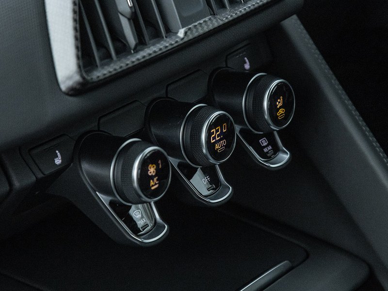 Audi R8 V10 Plus Performance Parts Edition  - U5791