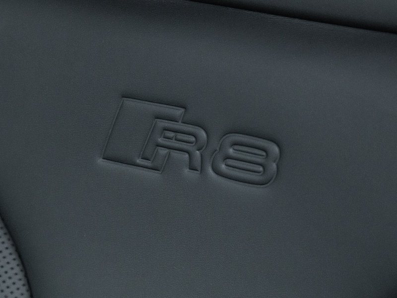 Audi R8 V10 Plus Performance Parts Edition  - U5791