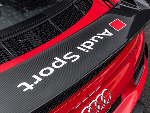 Audi R8 V10 Plus Performance Parts Edition  - U5791