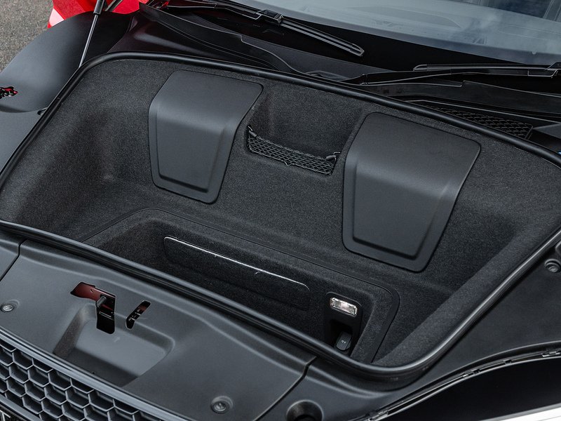 Audi R8 V10 Plus Performance Parts Edition  - U5791