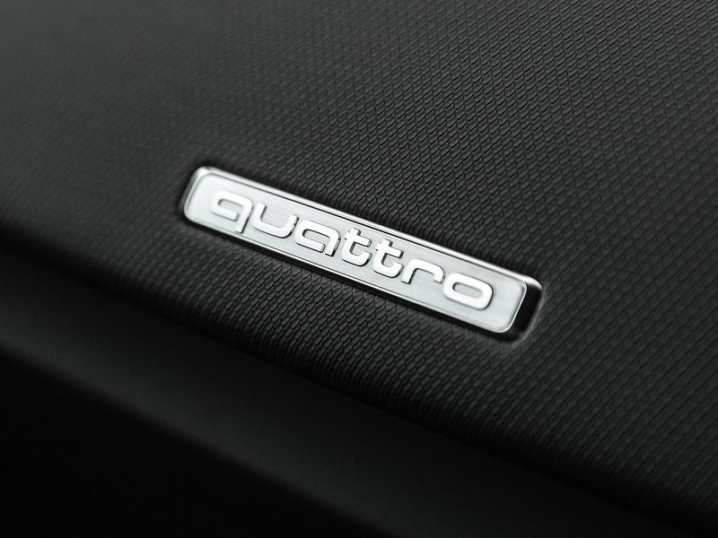 Audi R8 V10 Plus Performance Parts Edition  - U5791