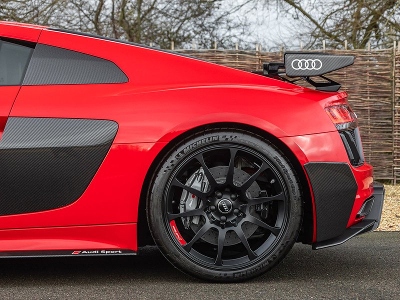 Audi R8 V10 Plus Performance Parts Edition  - U5791