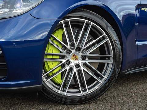 Porsche Panamera Turbo S V8 E-Hybrid  - U5793