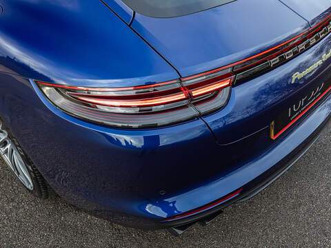Porsche Panamera Turbo S V8 E-Hybrid  - U5793