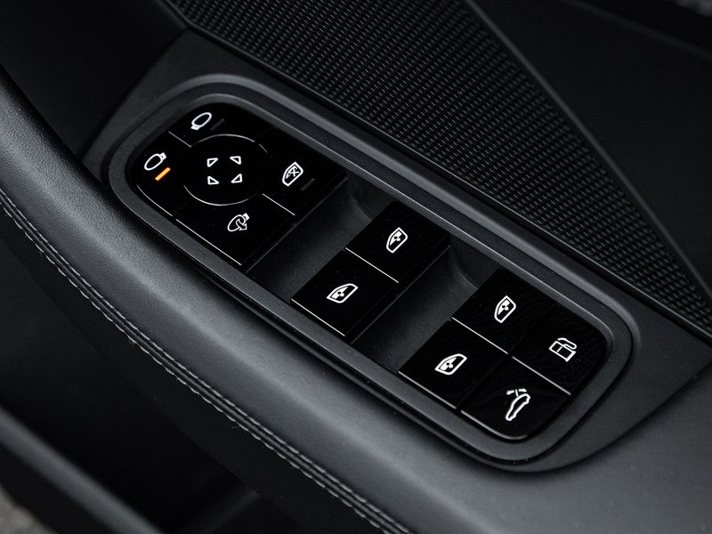 Porsche Panamera Turbo S V8 E-Hybrid  - U5793