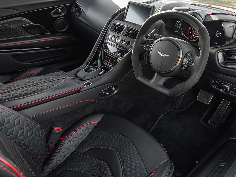 Aston Martin DBS Superleggera V12  - U5796