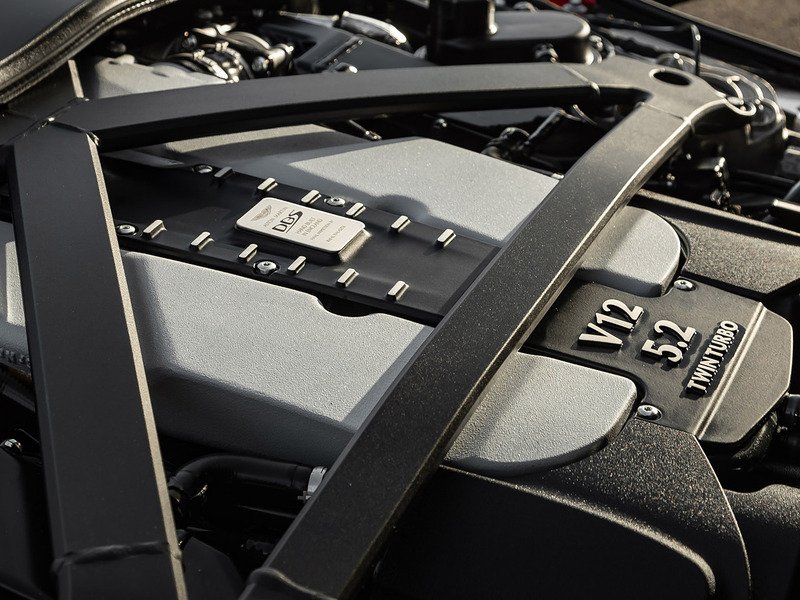 Aston Martin DBS Superleggera V12  - U5796