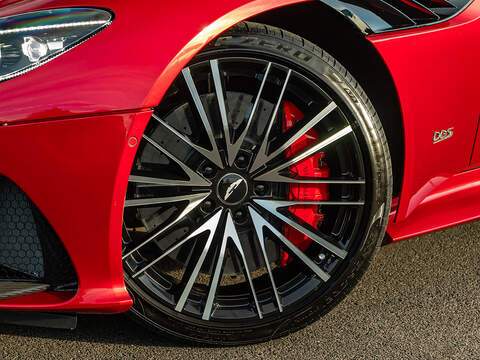 Aston Martin DBS Superleggera V12  - U5796