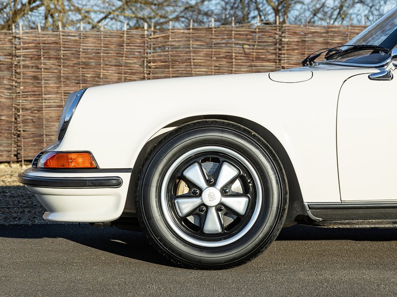 Porsche 911 2.7 RS Touring - 600147  - U5799