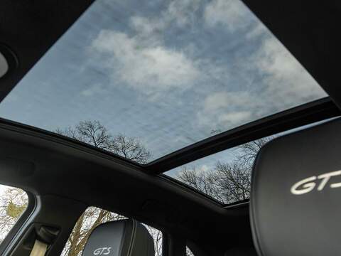 Porsche Macan GTS  - U5800