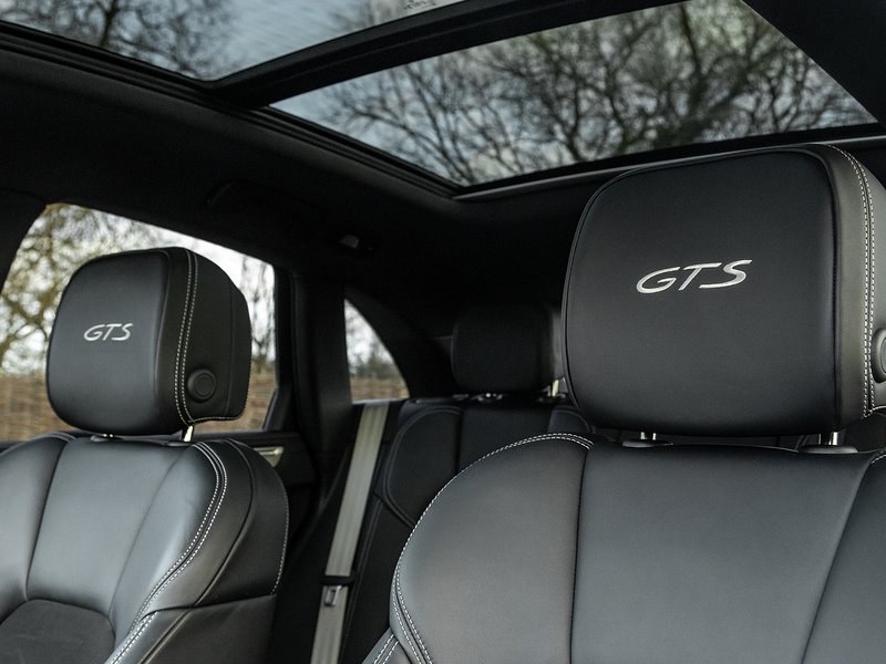 Porsche Macan GTS  - U5800