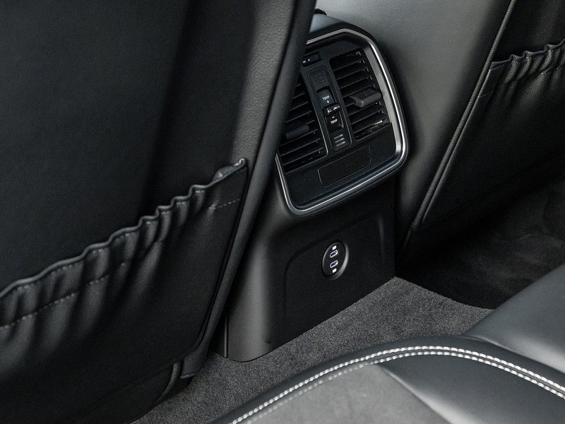 Porsche Macan GTS  - U5800