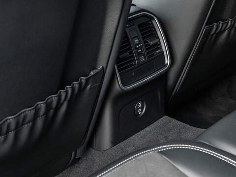 Porsche Macan GTS  - U5800