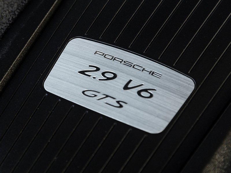 Porsche Macan GTS  - U5800