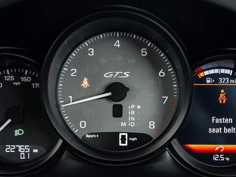 Porsche Macan GTS  - U5800