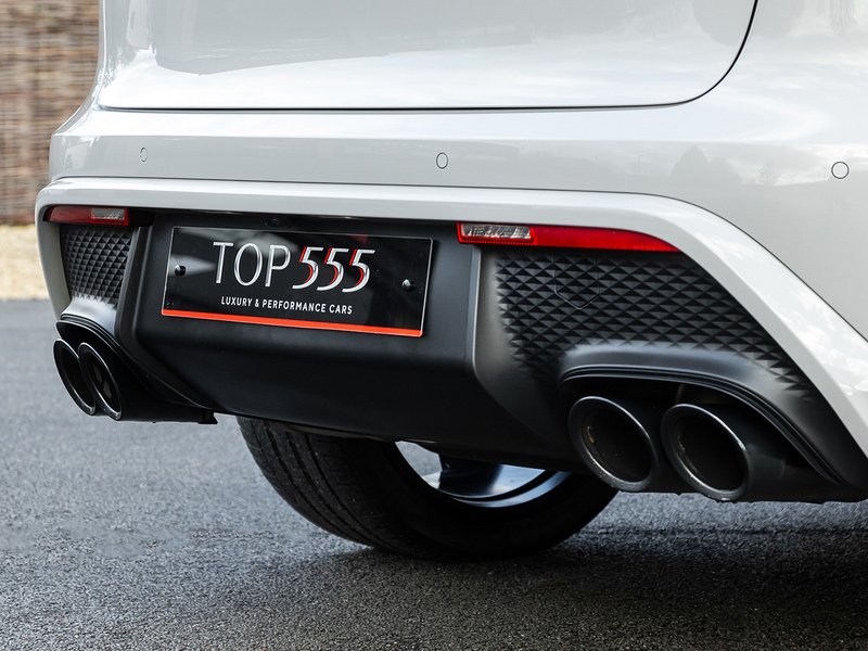 Porsche Macan GTS  - U5800