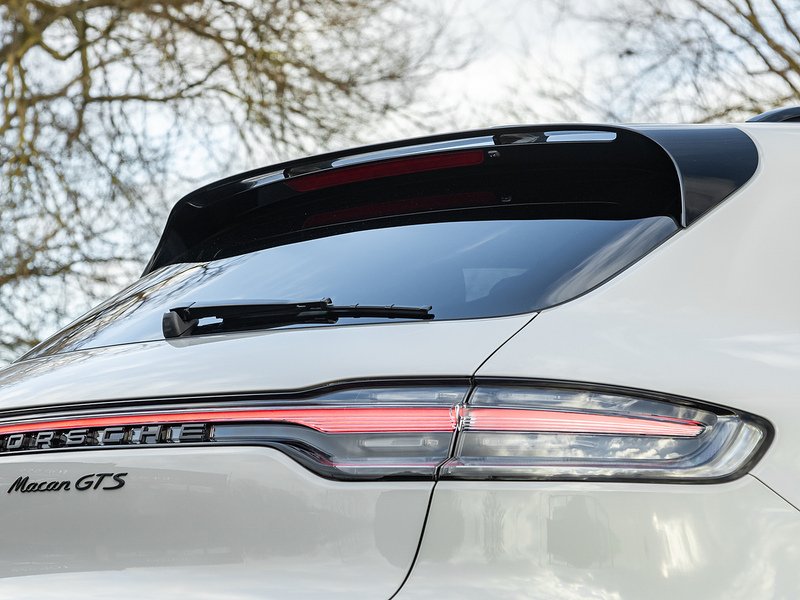 Porsche Macan GTS  - U5800