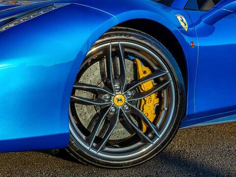 Ferrari 488 Spider  - U5801