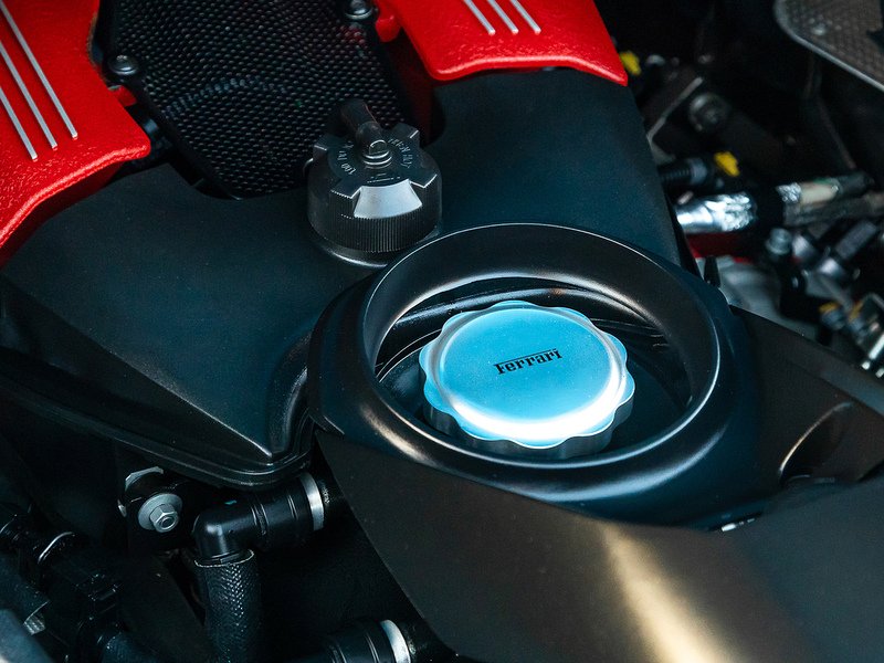 Ferrari 488 Spider  - U5801