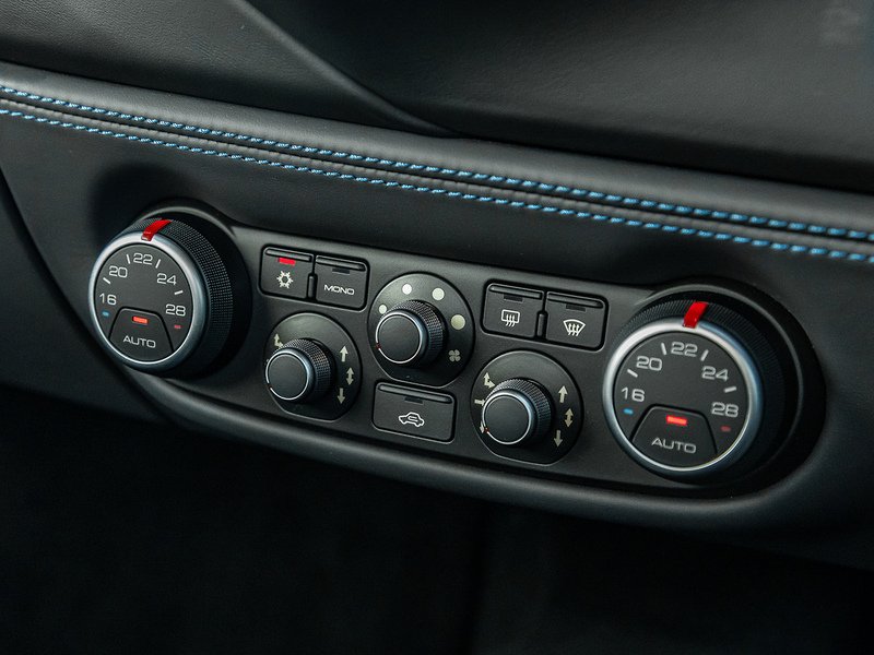 Ferrari 488 Spider  - U5801