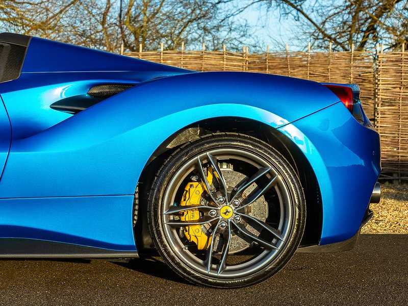 Ferrari 488 Spider  - U5801