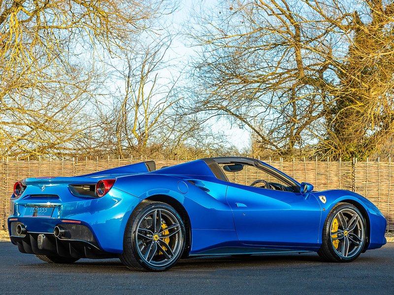 Ferrari 488 Spider  - U5801