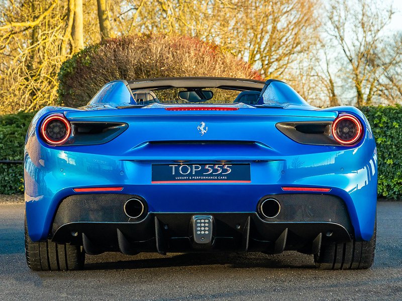 Ferrari 488 Spider  - U5801