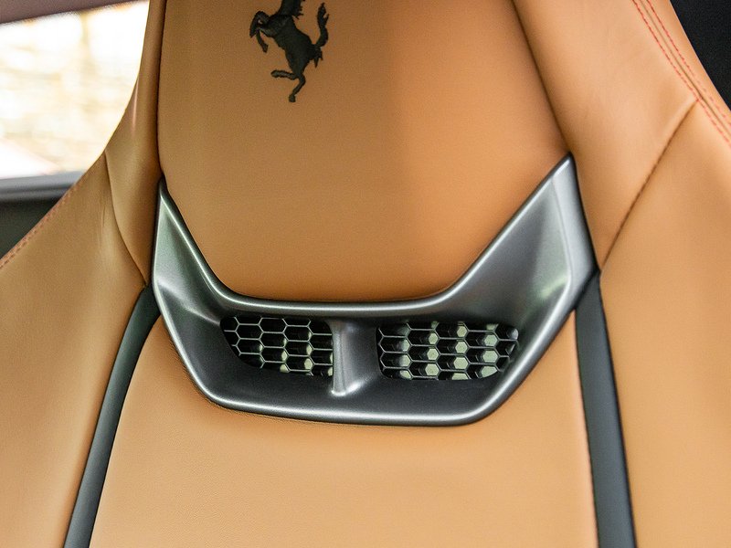 Ferrari 296 GTB  - U5804