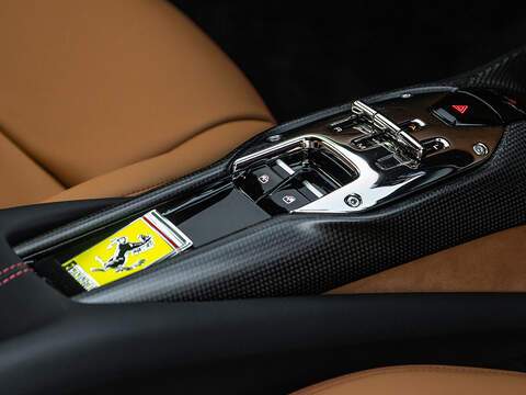 Ferrari 296 GTB  - U5804