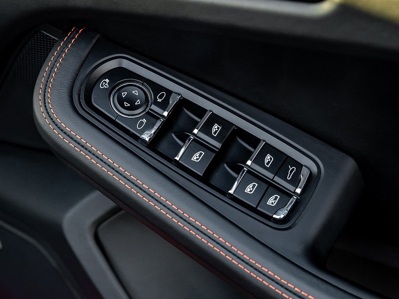 Porsche Macan S  - U5806