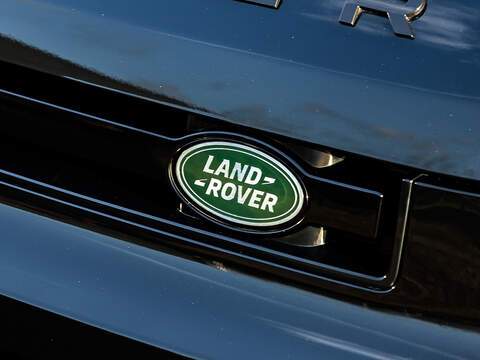 Land Rover Defender 110 3.0 D250 XS Edition  - U5808