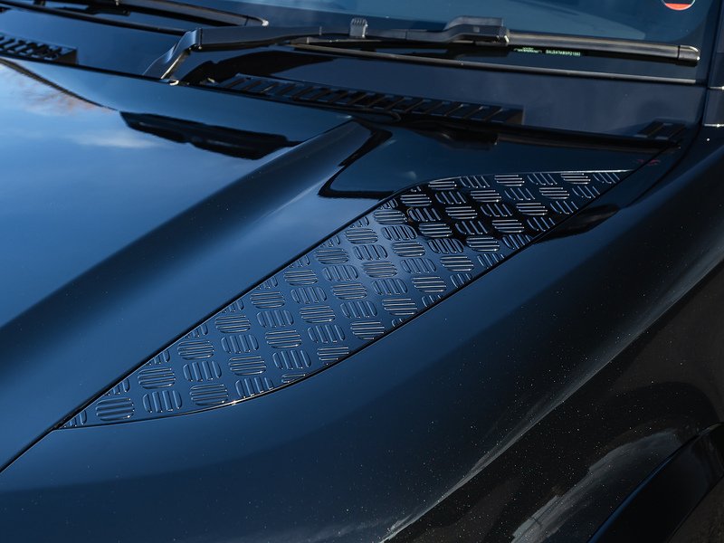 Land Rover Defender 110 3.0 D250 XS Edition  - U5808