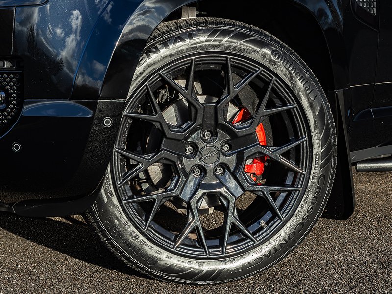 Land Rover Defender 110 3.0 D250 XS Edition  - U5808