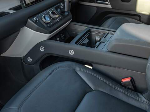 Land Rover Defender 110 3.0 D250 XS Edition  - U5808