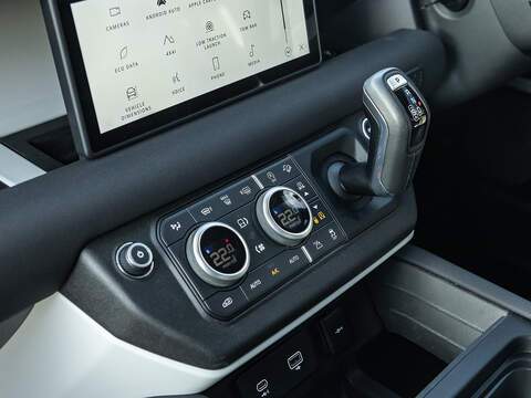 Land Rover Defender 110 3.0 D250 XS Edition  - U5808