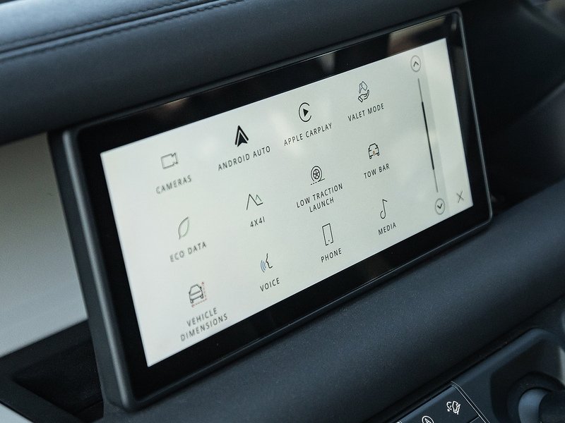 Land Rover Defender 110 3.0 D250 XS Edition  - U5808